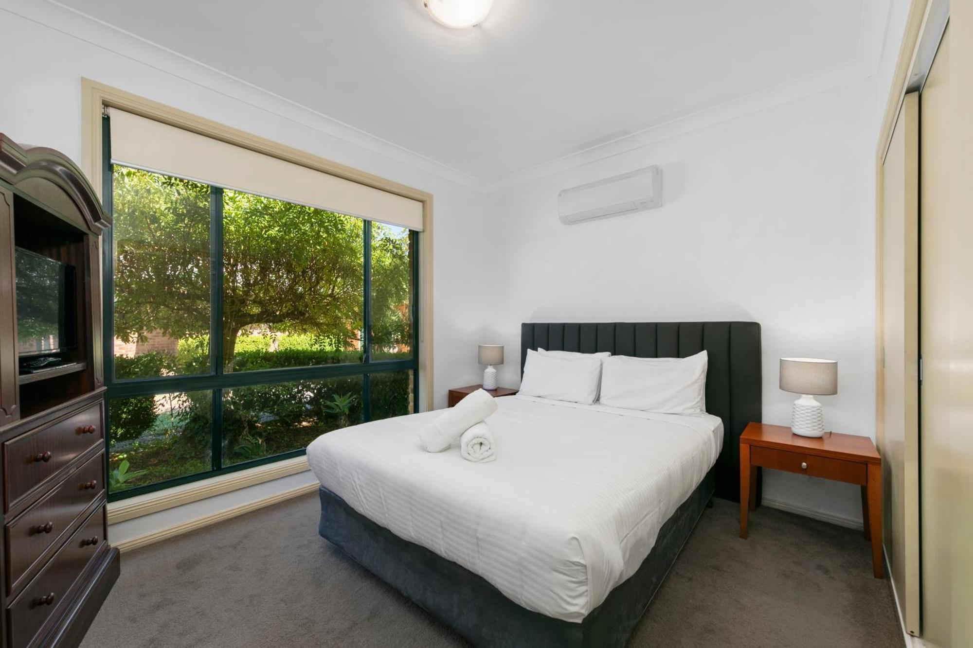 Potters Apartments Cessnock Exterior photo