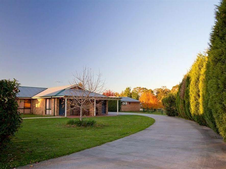 Potters Apartments Cessnock Exterior photo